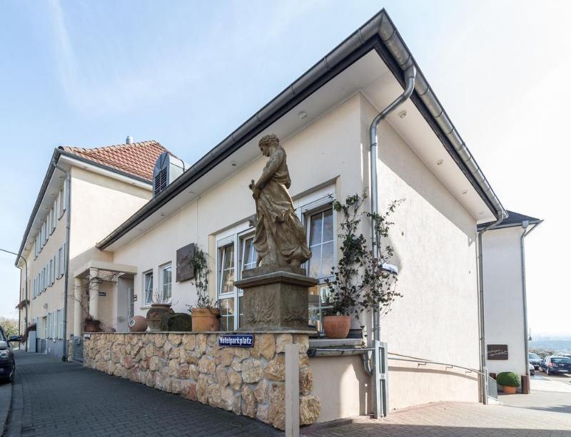 Schöne Aussicht Hotel 3*
